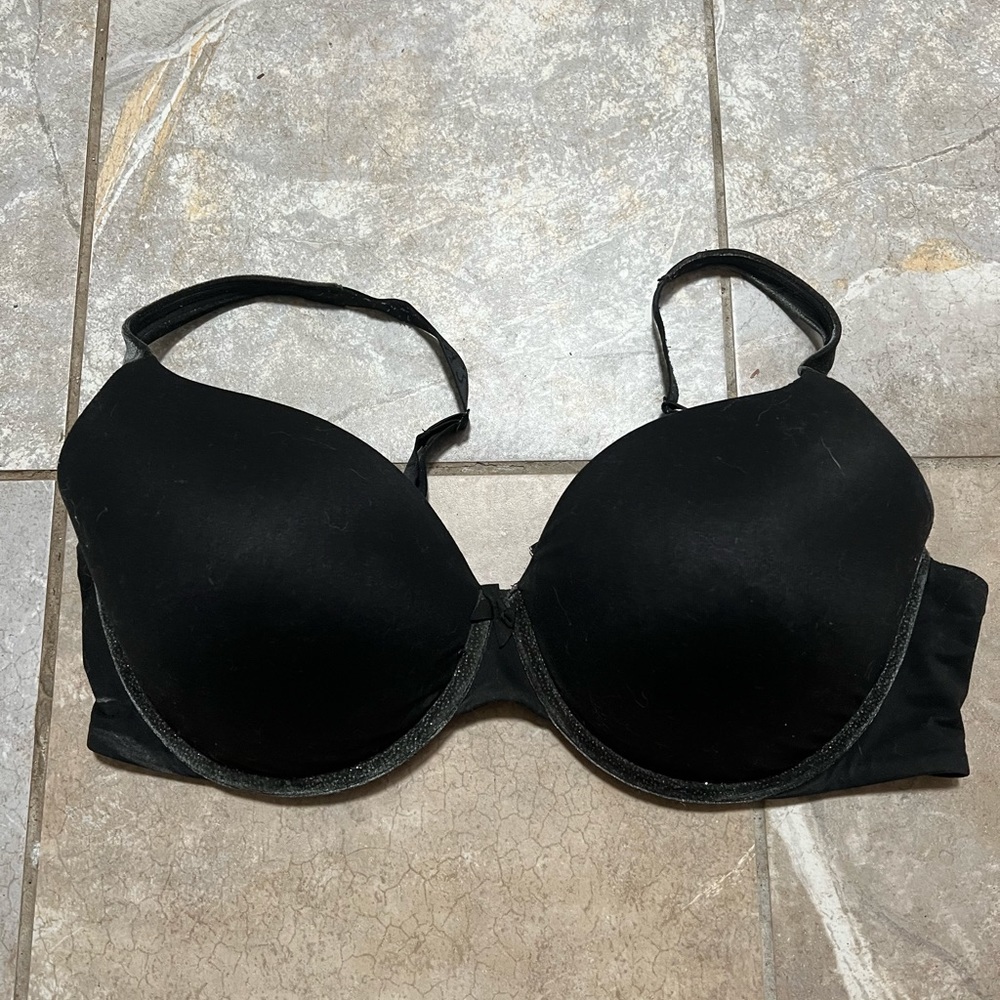 Victoria Secret “body by Victoria” perfect shape bra